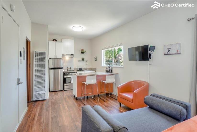 San Francisco Furnished Bungalow