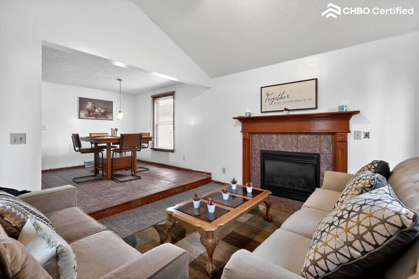 Three Bedroom Furnished in Buffalo