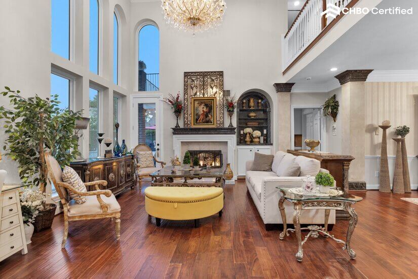 Executive Rental Home with Pool 