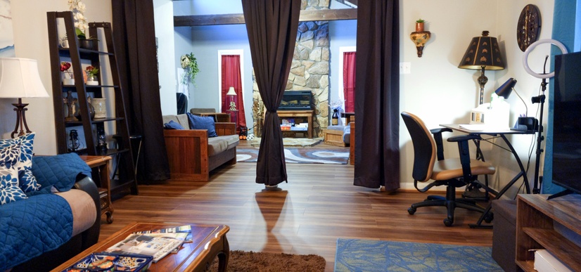 Den with 2 sofa beds