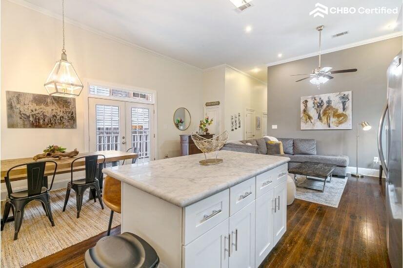 Open kitchen, living and dining room to accom