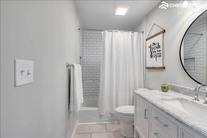 Large bathroom with all new fixtures, tile an