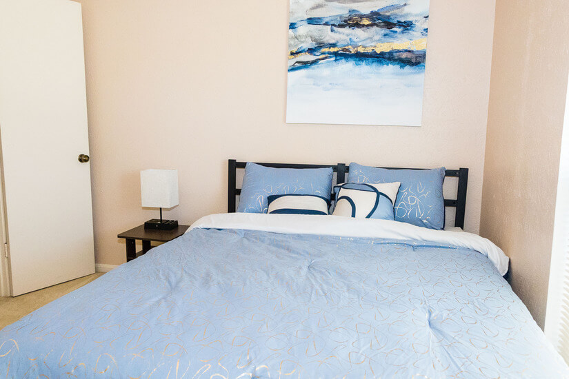Queen Bed