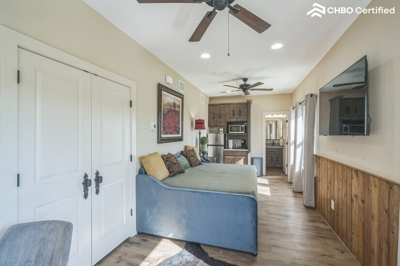 Optional Queen BR Suite