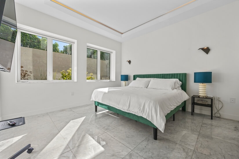 MA2 Seasonal Luxury Smart House Rental