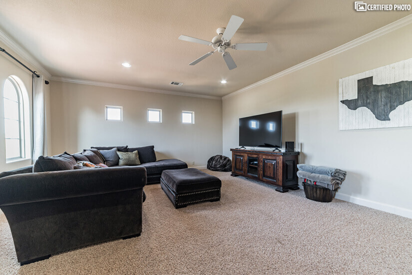 Media room - great for family movie watching or retreat