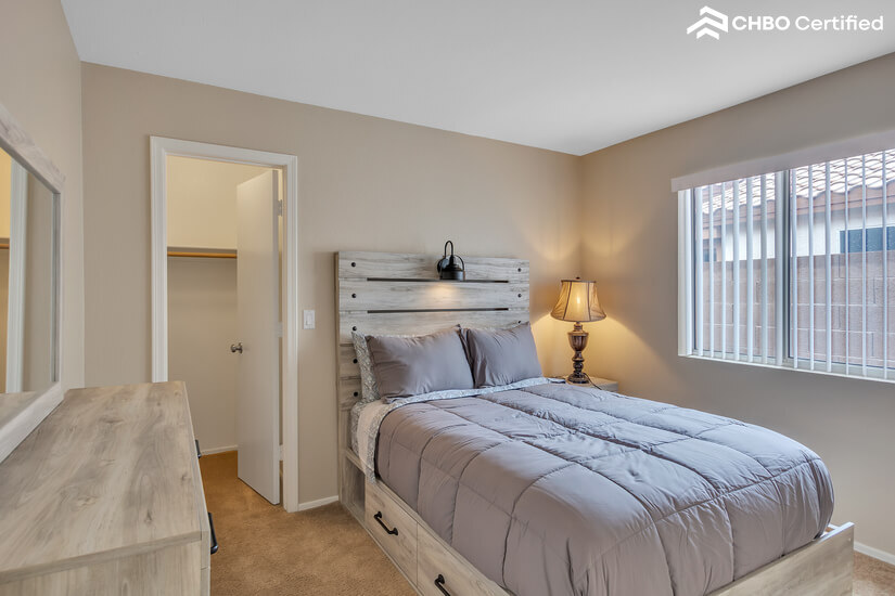 Fully Furnished Rental Home in Glendale