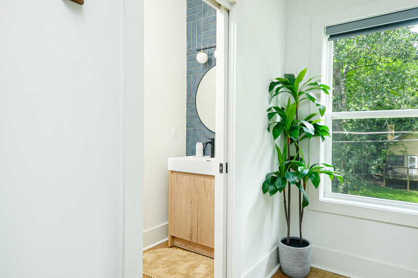 Fully Furnished 3 Bedroom Townhome