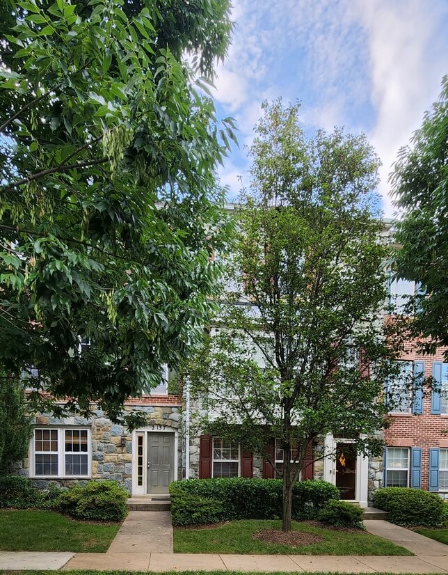 3 BR Home - Includes ALL Utils Near 495