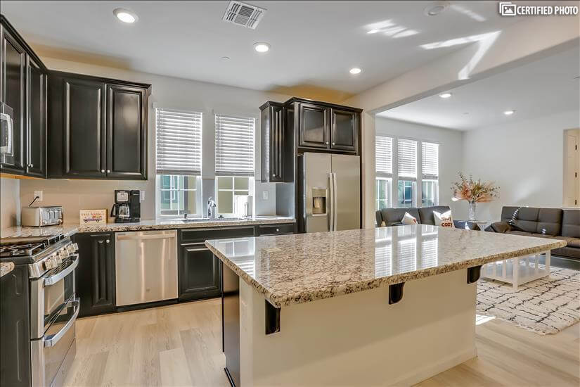 Open kitchen