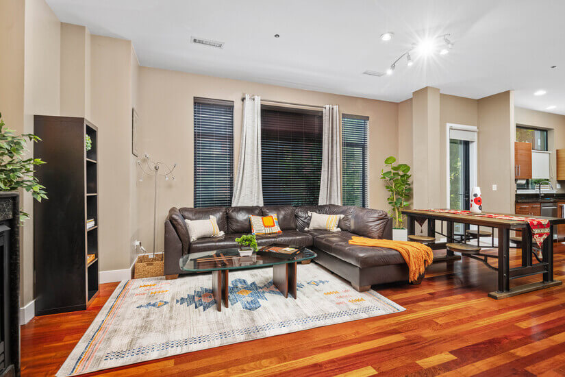 Gorgeous Condo, Walk to Pearl District