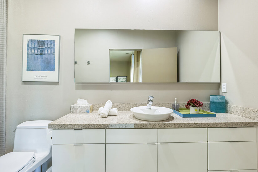 Stylish Gated TH Private Heated Pool