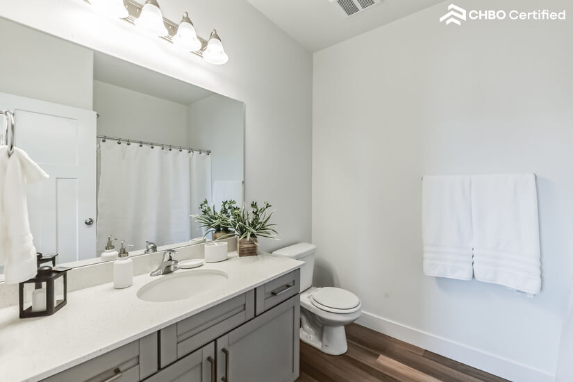 Furnished Condo Mountain View Village