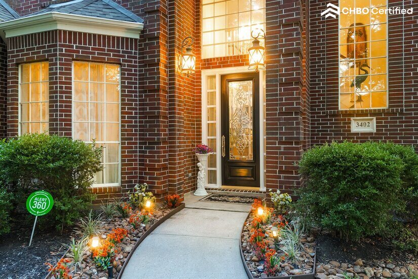 Executive Rental Home with Pool 