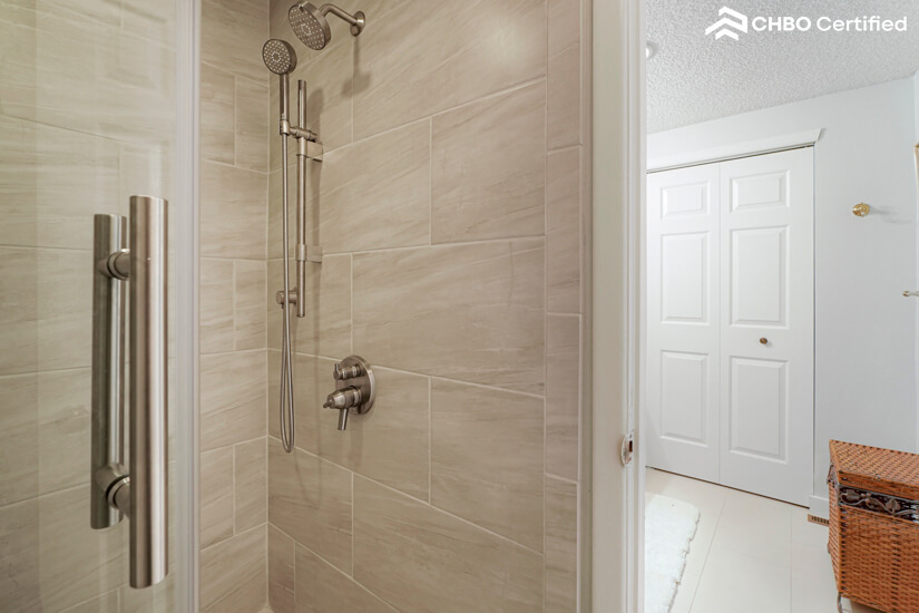 Furnished 3 Bedroom Townhome in Aurora