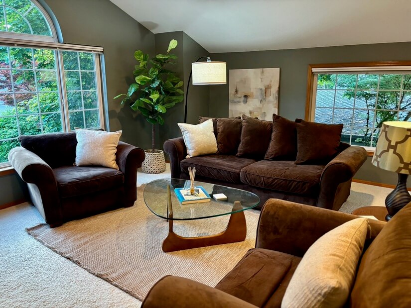 Bonus/Family room with workout nook.