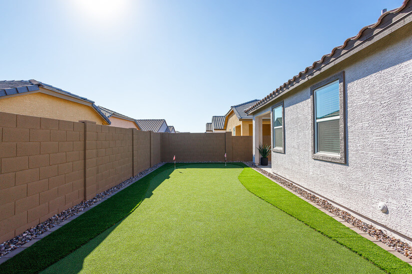 3BR 2BA 86 INCH TV KING BED EV CHARGER