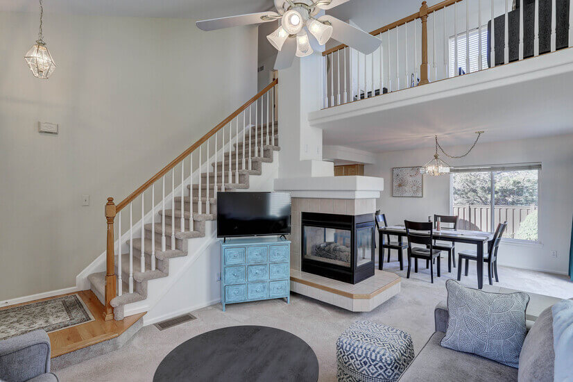 Main floor view 2 (plus loft)