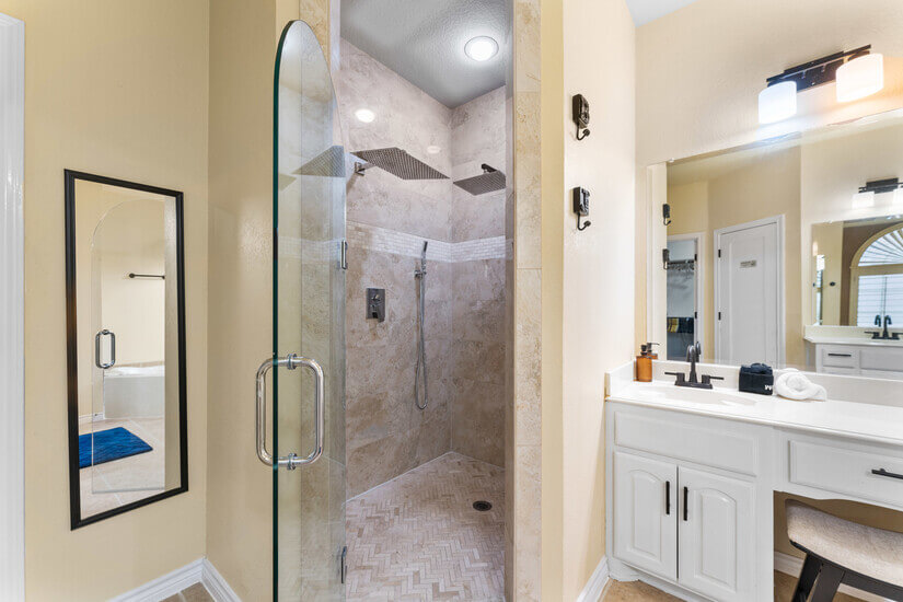 Executive 5BR / 4BA Corporate Home