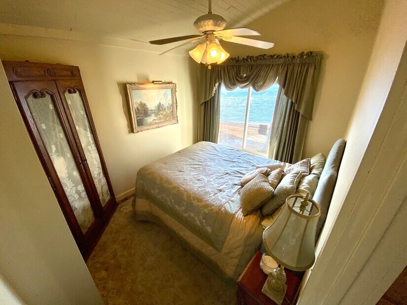 Hudson Lake Luxury Cottage 