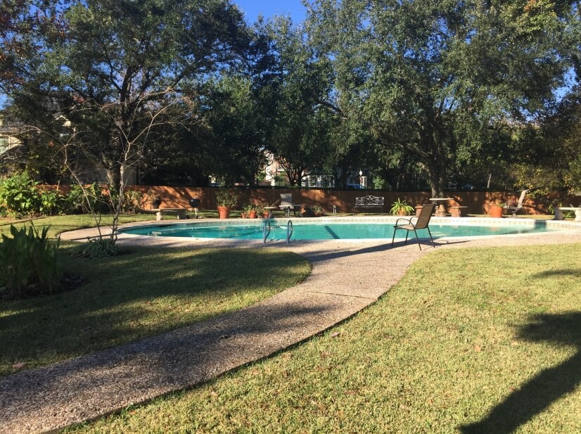 Community pool