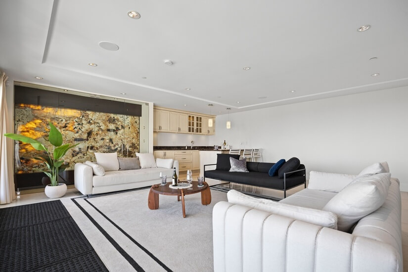 Vancouver Executive Luxury Home w/ View