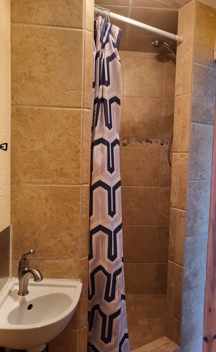 Lower level shower