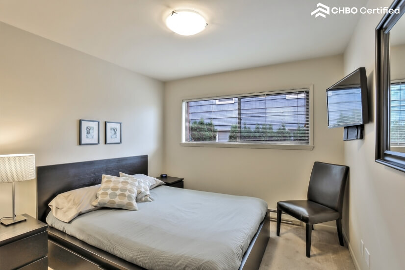 Seattle Furnished 1 Bed Condo