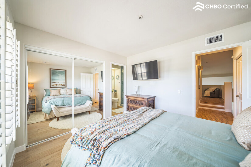 Cozy Condo Located Near the Beach