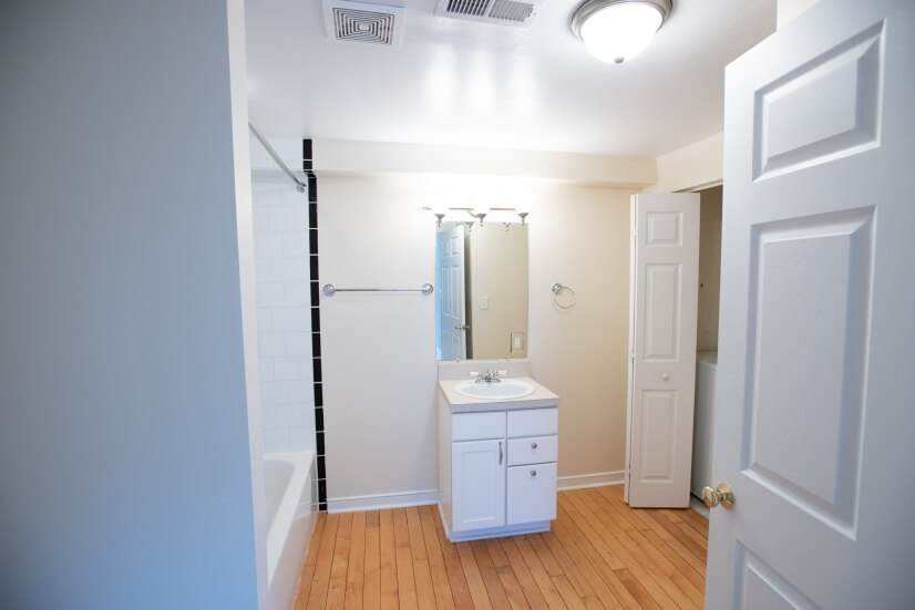 Washer Dryer in Second bathroom Closet to the
