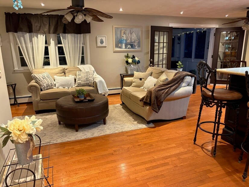 Riverfront Townhouse –   Nottingham, NH