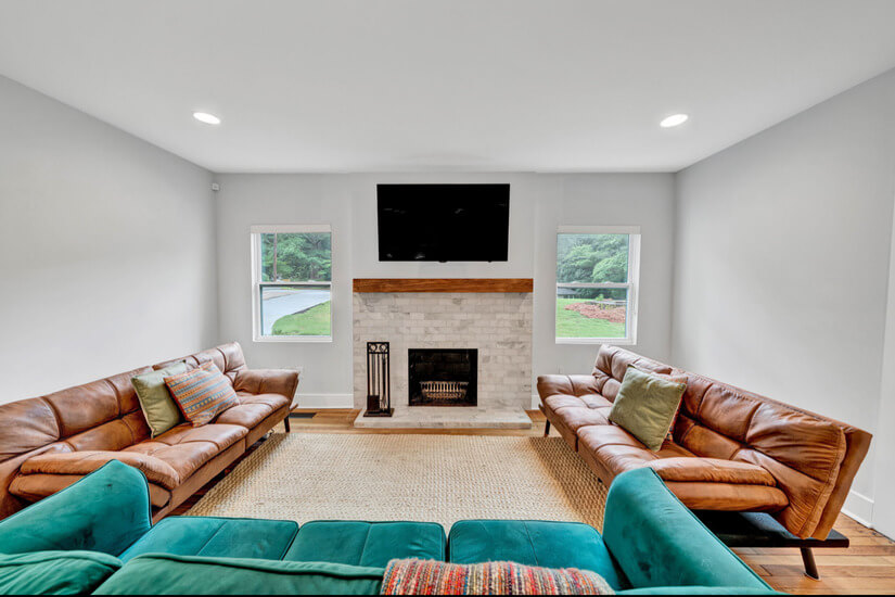 Modern Farmhouse in the City