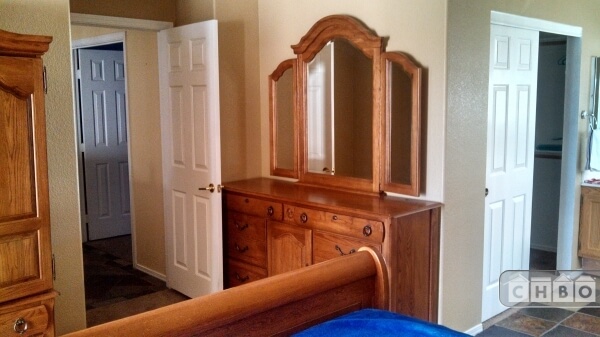 Furnished 3-bdrm home in Green Valley