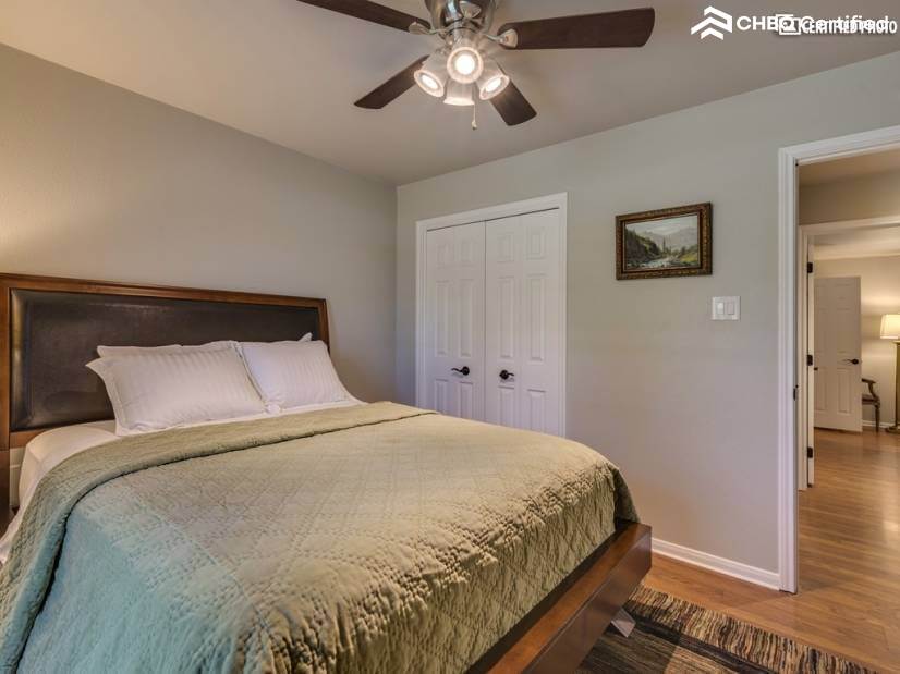 Close to Austin / Pastoral-Quiet-Secure