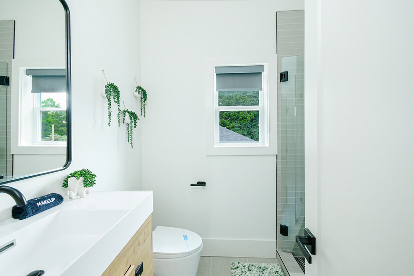 Fully Furnished 3 Bedroom Townhome