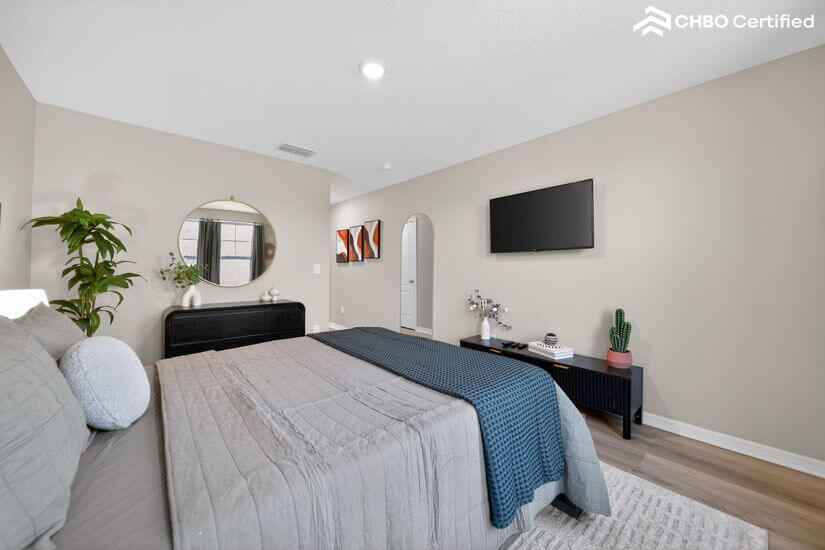 AMAZING 4BD 3 and Half Bath Townhouse