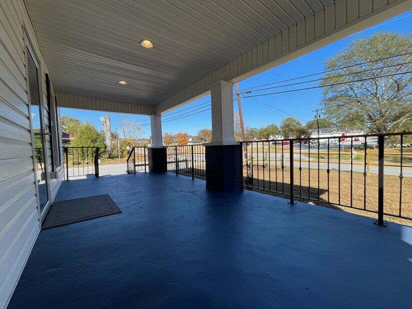 Fully Remodeled and Furnished Bungalow