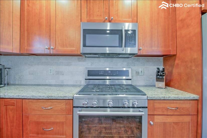 One Bedroom Cottage Fully Furnished