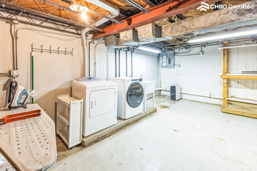 Fully Furnished Home rental in Kirkwood