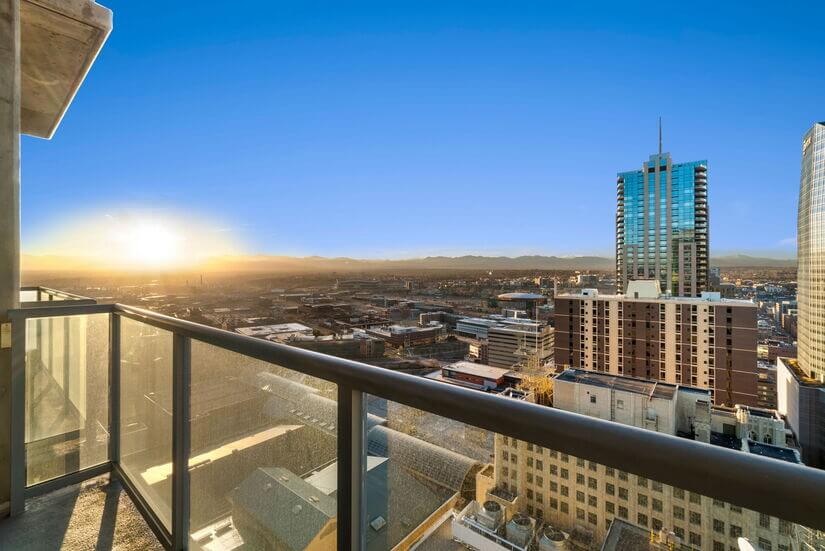 1 Bedroom Condo 33rd Floor at Spire