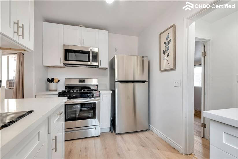 Vanellie Home - Monrovia