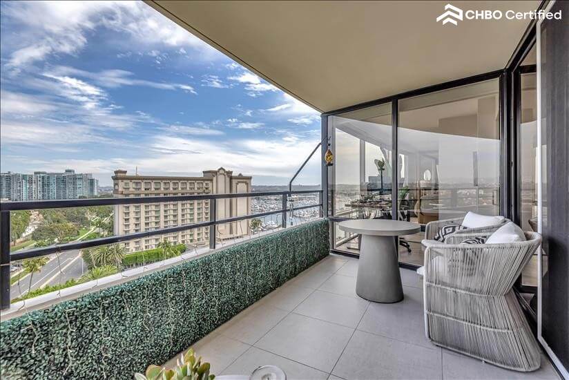 2BR Condo in Marina Del Rey