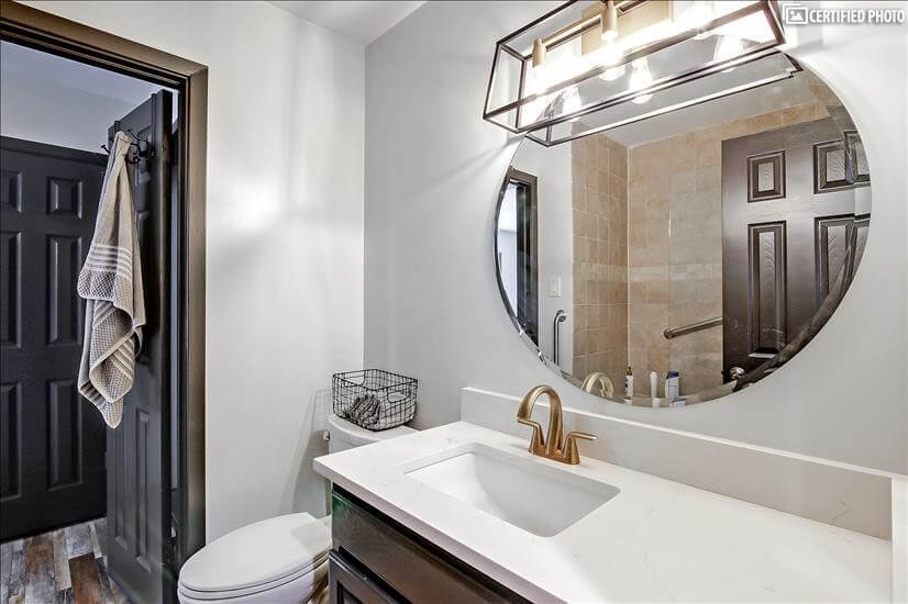 Master Bath, accessible from hallway.