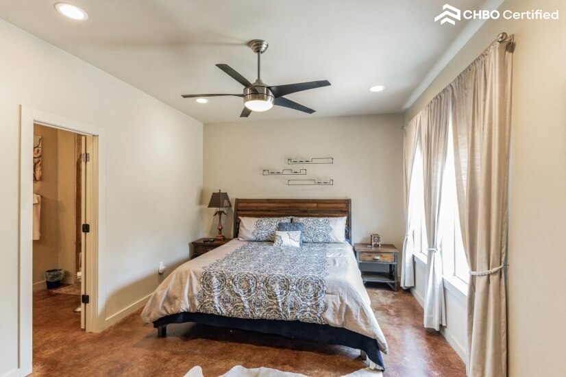 Peaceful Hill Country Furnished Home