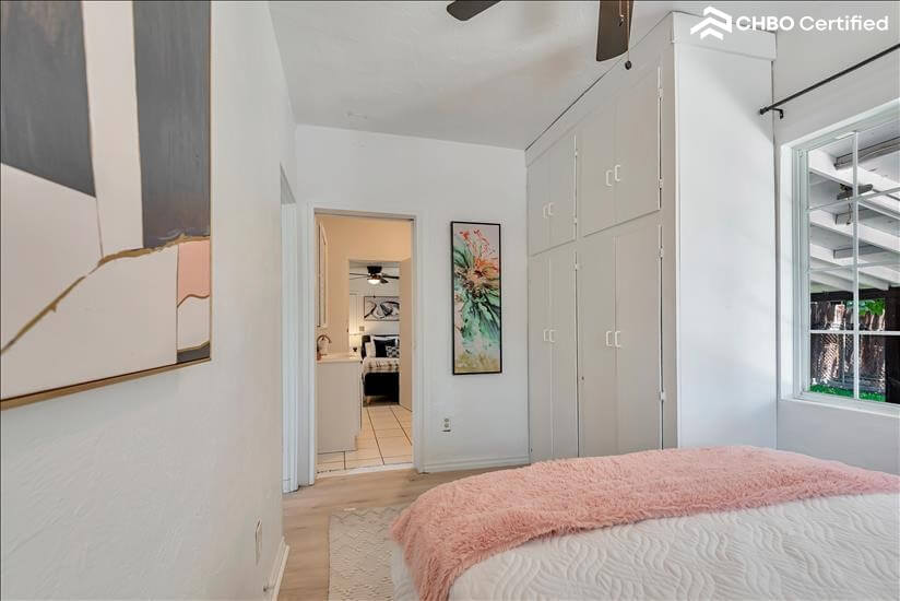 Modern Cozy house - Relaxing Backyard