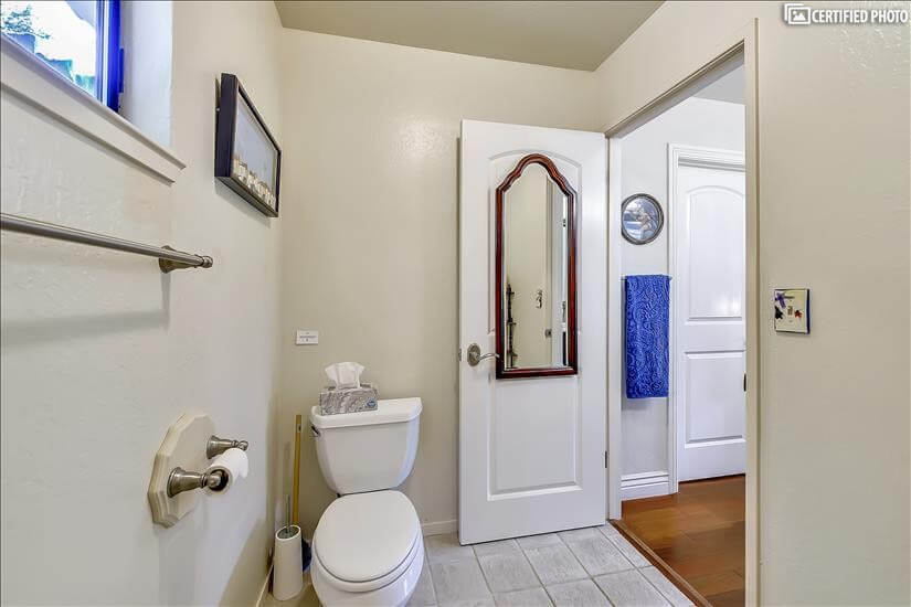 Private master toilet room.