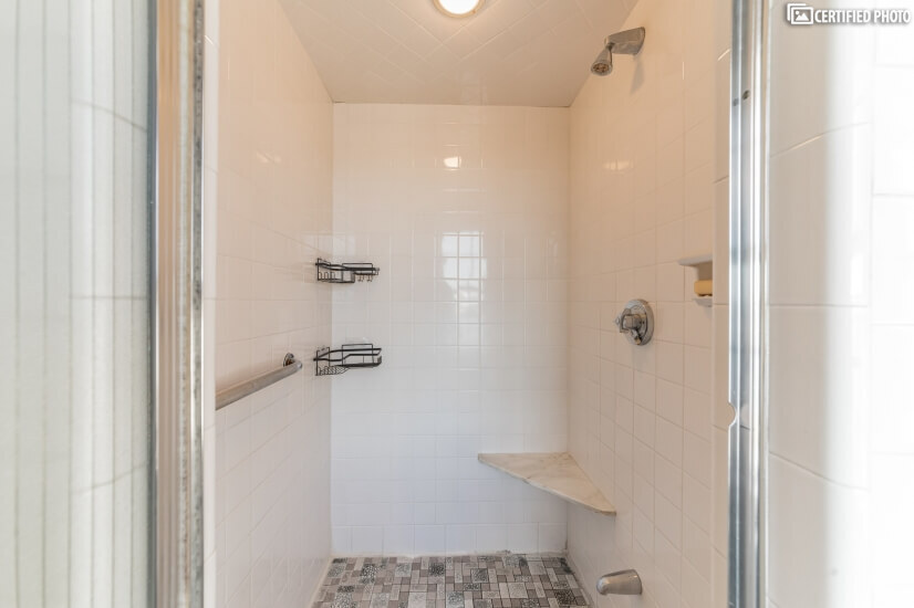 Main Bathroom Steam Shower