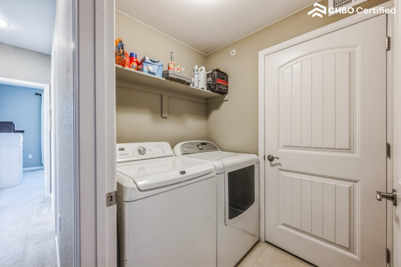 Furnished Midterm Rental 2 bd Condo