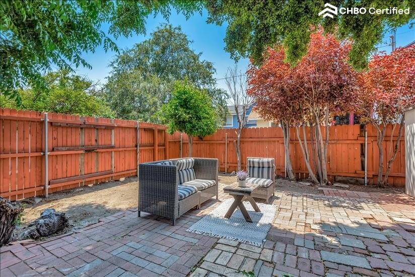 Vanellie Home - Monrovia