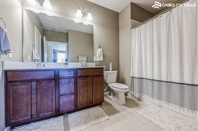 Furnished Midterm Rental 2 bd Condo